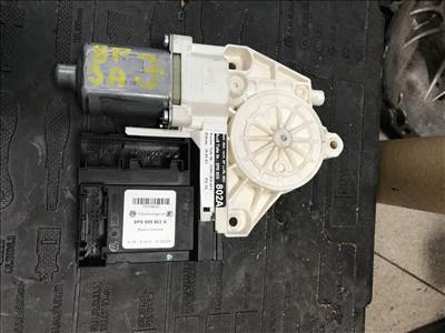 Audi A3 (8P) jobb ablakemelő motor 8p0959802a