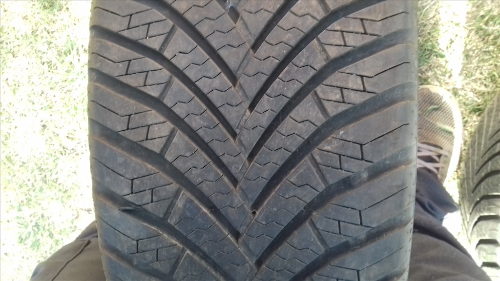  5x100 osztású 6,5J 16" használt (gyári felni) alufelni Vw Seat Skoda 205/45 négyévszakos gumikkal 7. kép