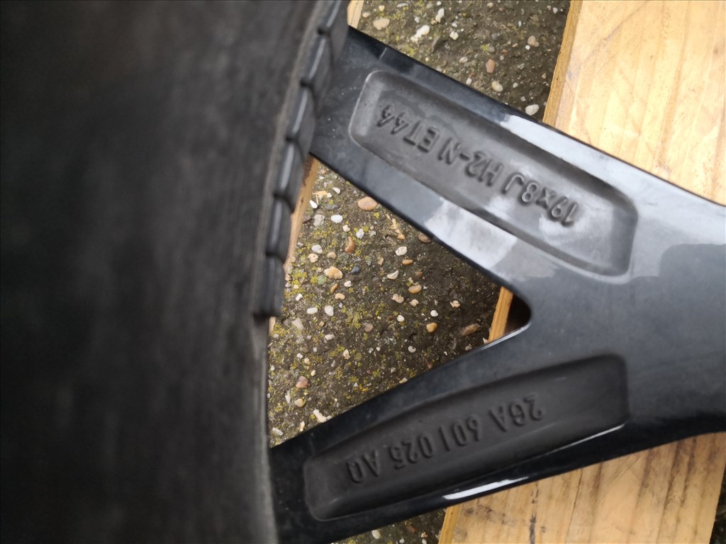 Volkswagen 19-es R-line sérült alufelni 1db 6. kép