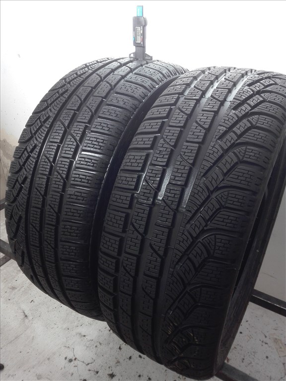 235/45R18 ÚJ Pirelli téli gumi 2db 235/45 r18 1. kép