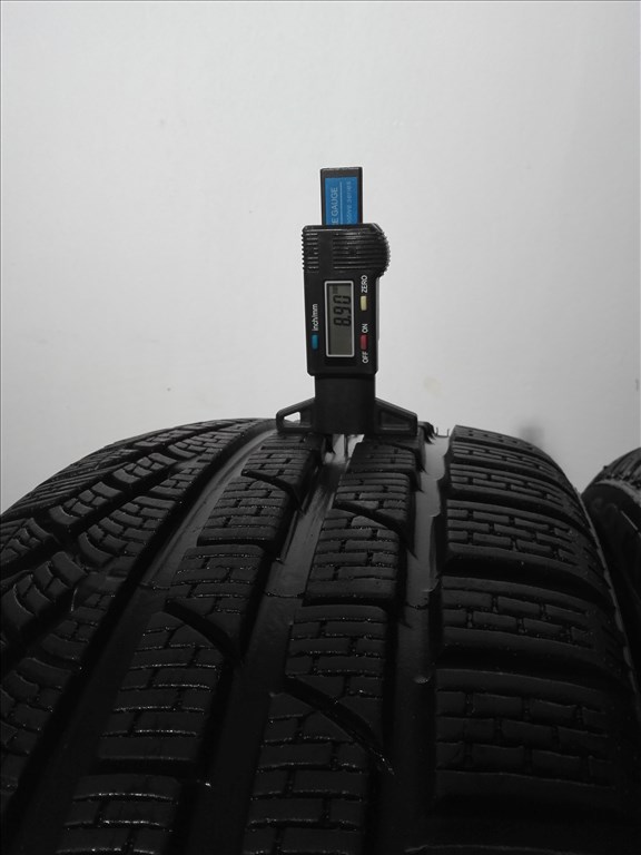 235/45R18 ÚJ Pirelli téli gumi 2db 235/45 r18 4. kép