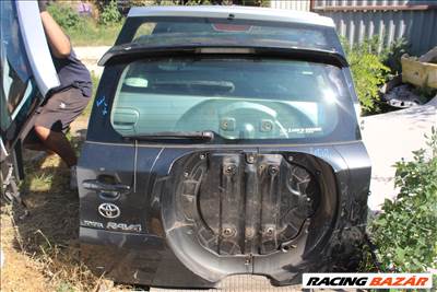 Toyota RAV4 II. csomagtér ajtó kompletten (402.)