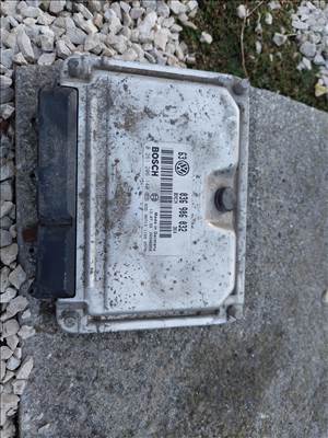 Volkswagen Golf IV motorvezérlő 