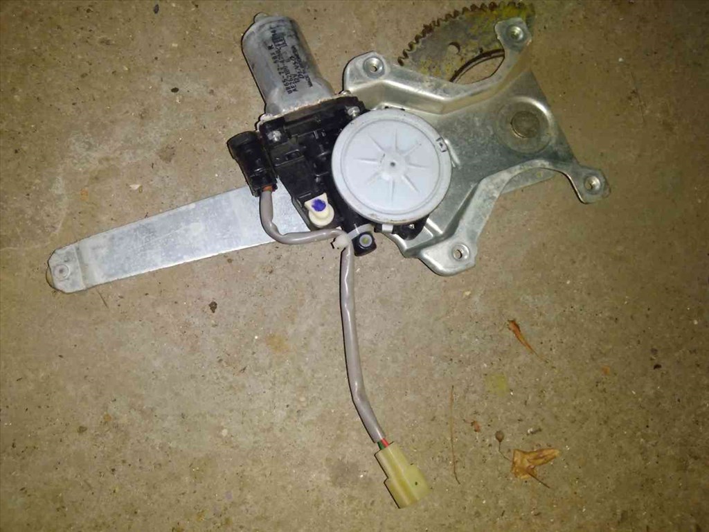 Ford Ranger II Jobb Hátsó Ablakemelõ Szerkezet Elektromos UR65-72-58X 1. kép