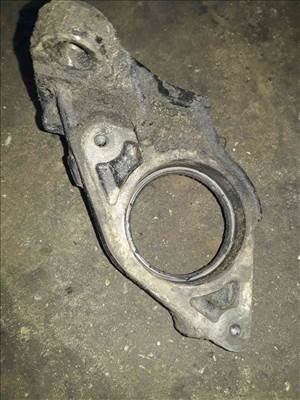 Renault Trafic Jobb Féltengely Tartó Bak