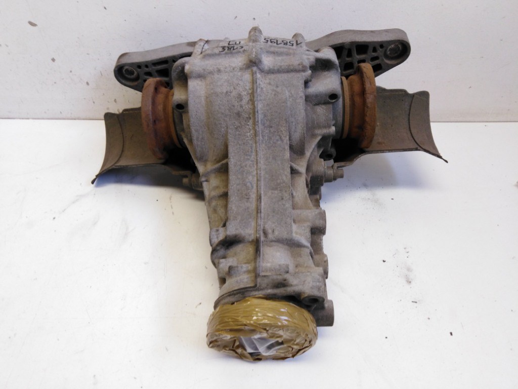 Audi A4 (8E B7) hátsó differenciálmû 4460310060 2. kép