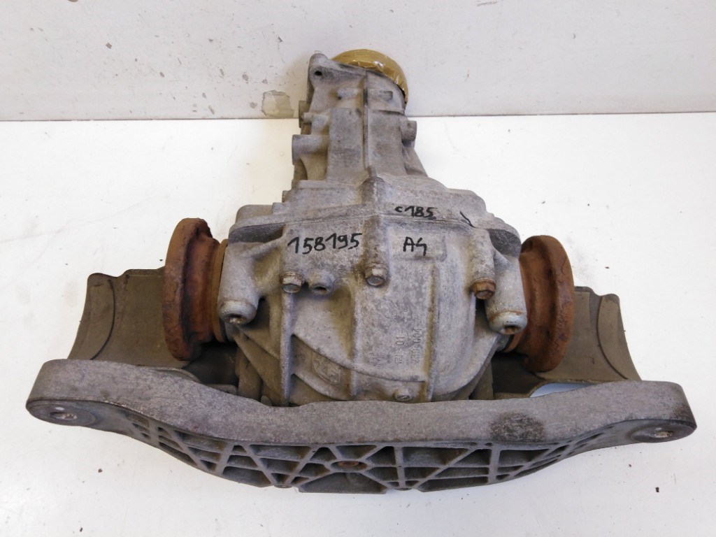 Audi A4 (8E B7) hátsó differenciálmû 4460310060 4. kép