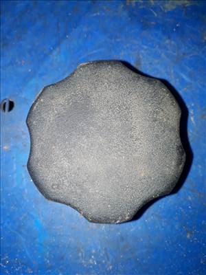 Suzuki Vitara Olaj Beöntő Sapka / Olaj Betöltő Fedél