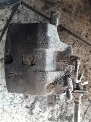 Opel Frontera A Jobb Első Féknyereg