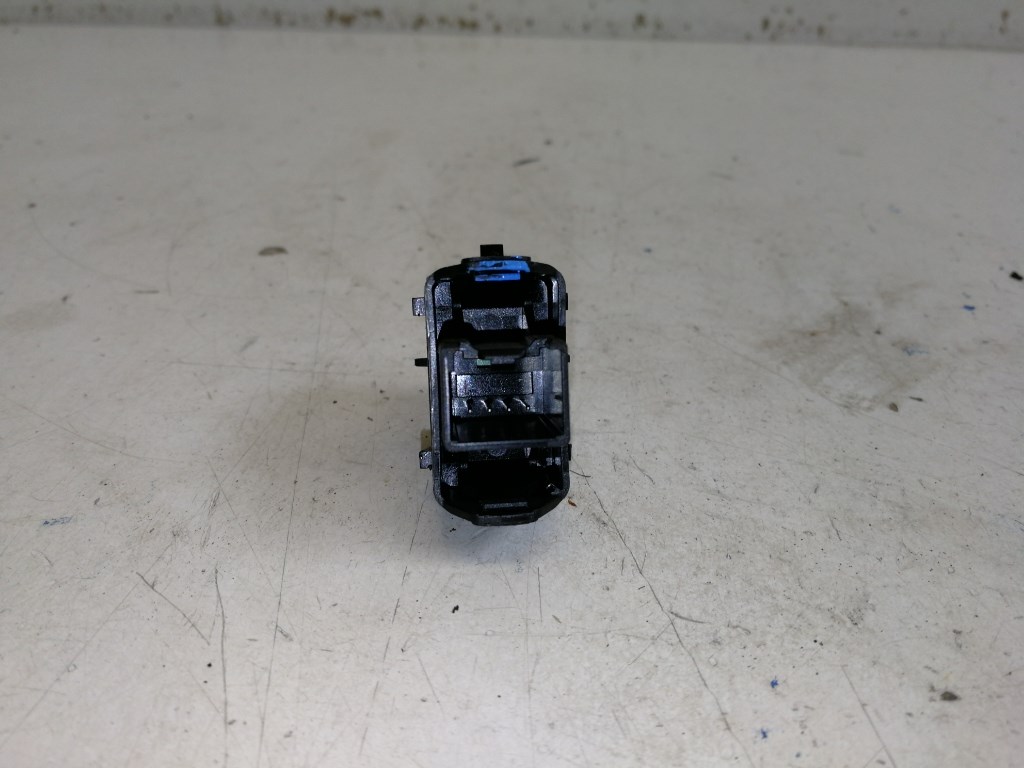 Ford C-max jobb hátsó ablakemelõ kapcsoló BM5T14529AA 2. kép