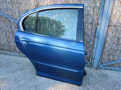 Jaguar x-type 4 ajtós jobb hátsó ajtó
