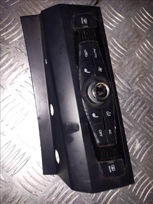 Audi A4 B8 Fûtéskapcsoló 8K1 820 043 AG