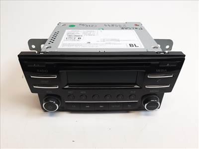 Nissan Pulsar (C13) Cd Rádió 281853ZL1A