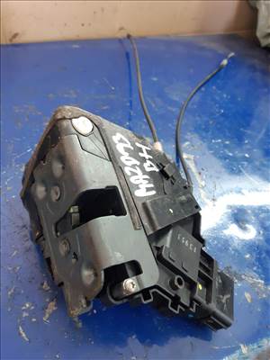 Mazda 3 -09 Bal Hátsó Ajtó Zárszerkezet + Központizár Motor