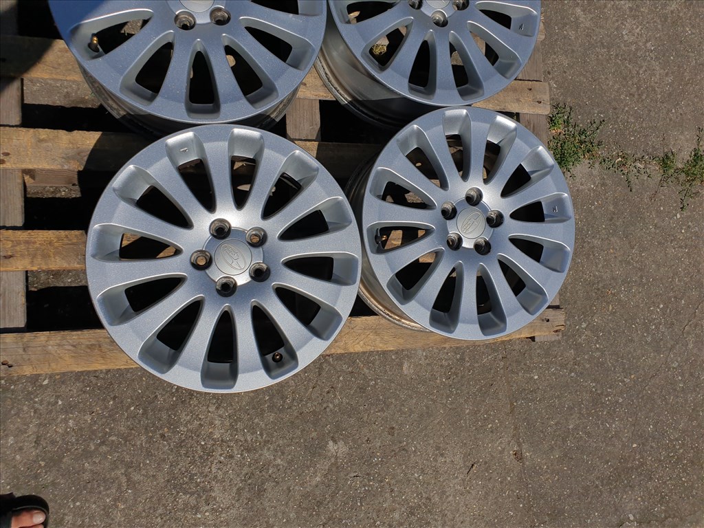 16" 5x100 Subaru 2. kép