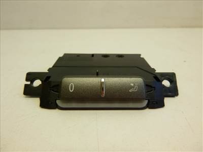 Volkswagen phaeton bal első külső mûszerfal szellőző kapcsoló 3D0919815L
