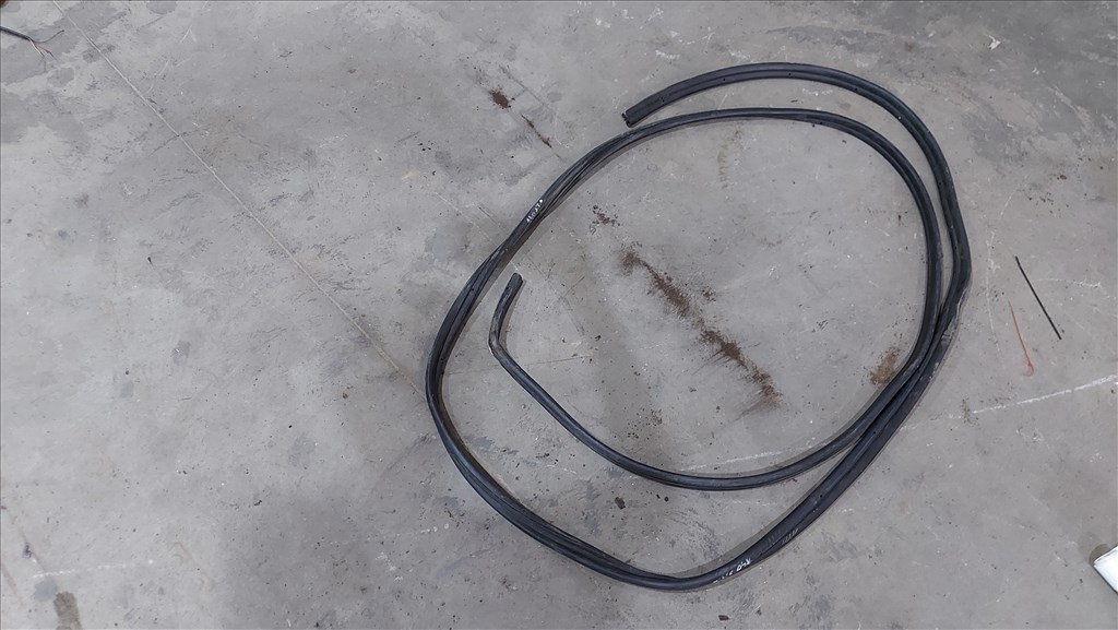 Ford Transit Tranzit MK6 MK7 Tolóajtó ajtó gumitömítés kéder géder 554 1526670 1. kép