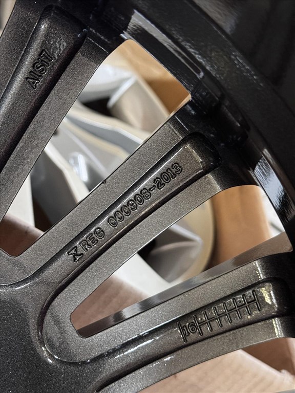 R20 Original Mercedes 9J ET53 - A2134010800 -A213 401 0800 1DB felni alufelni 3. kép