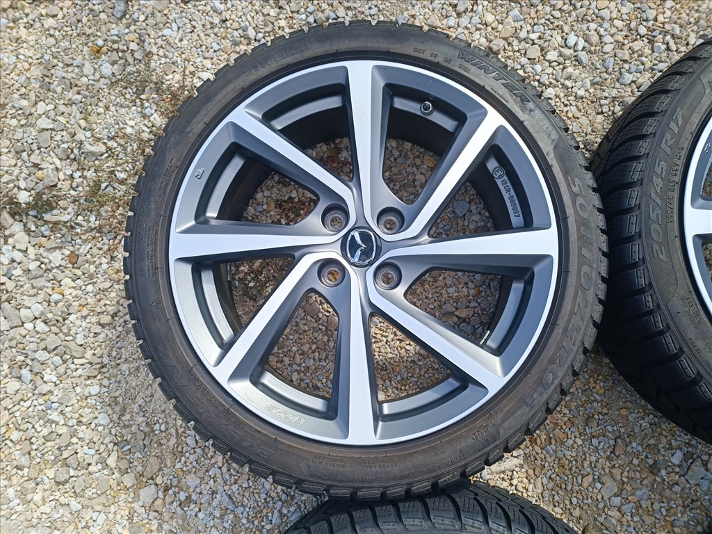  17" Gyári Mazda MX5 újszerű alufelni, rajta 205/45 R17 Pirelli téli gumival szenzorral  6. kép