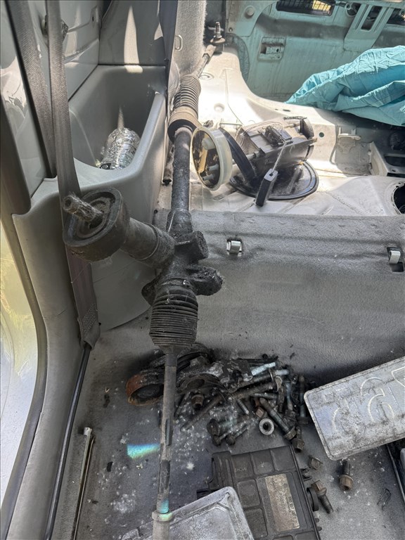 Volkswagen Lupo bontott alkatrészei vagy egyben bontásra eladó 16. kép