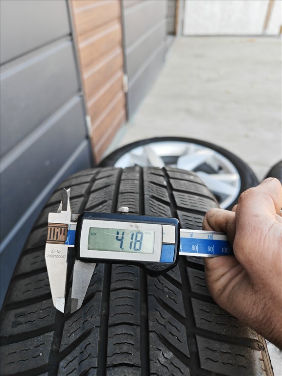 17" 5x112 Skoda "Lyra" Octavia 4 gyári alufelni szett téligumikkal! 7. kép