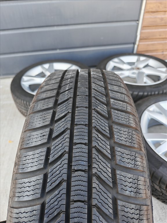 17" 5x112 Skoda "Lyra" Octavia 4 gyári alufelni szett téligumikkal! 12. kép