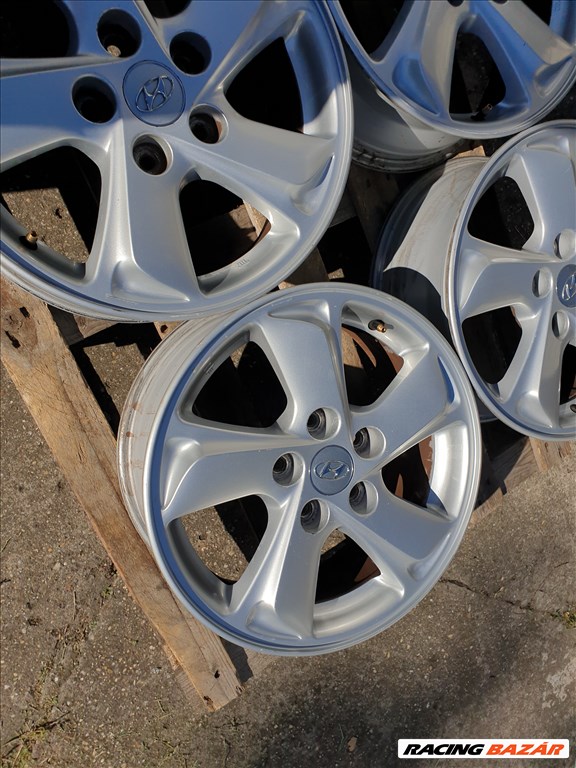 16" 5x114,3 Hyundai 3. kép