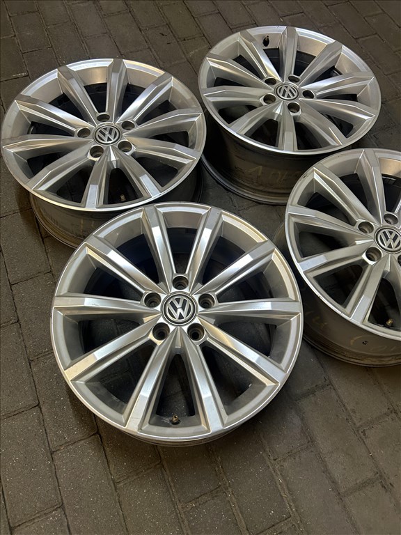  5x112 GYARI VW 17”VOLKSWAGEN R17, 17 SEAT,SKODA felnik 3. kép