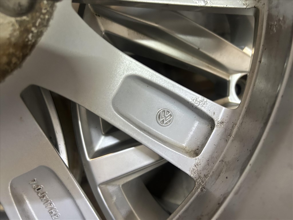  5x112 GYARI VW 17”VOLKSWAGEN R17, 17 SEAT,SKODA felnik 6. kép