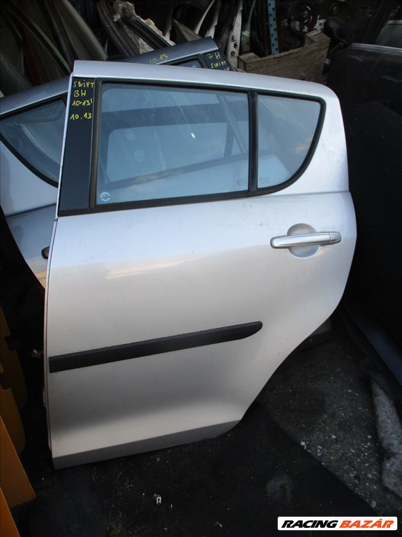Suzuki Swift VI hátsó ajtó bal-jobb 1. kép