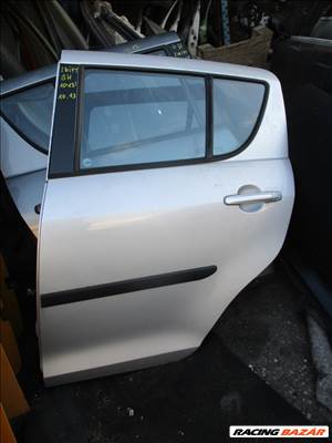 Suzuki Swift VI hátsó ajtó bal-jobb