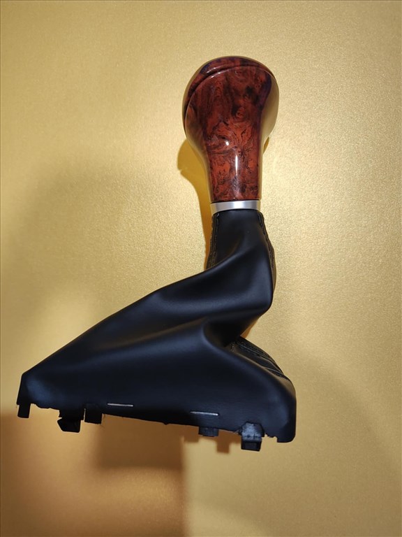 Audi A6 C5, C6, C7 automata váltógomb, fa 3. kép