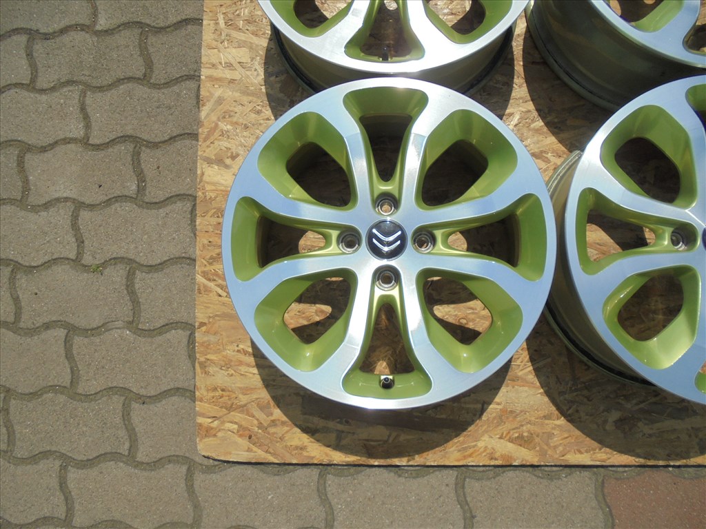 17-es Citroen 4 x 108-as gyári újszerű alufelni eladó 3. kép
