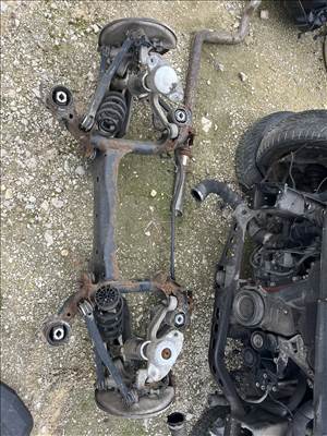 Audi A4 (B9 - 8W) Hátsó futómű  8w0505235ae