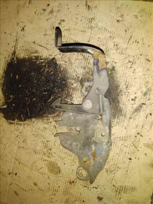 Ford Maverick 93-98 Motorháztető Zárszerkezet