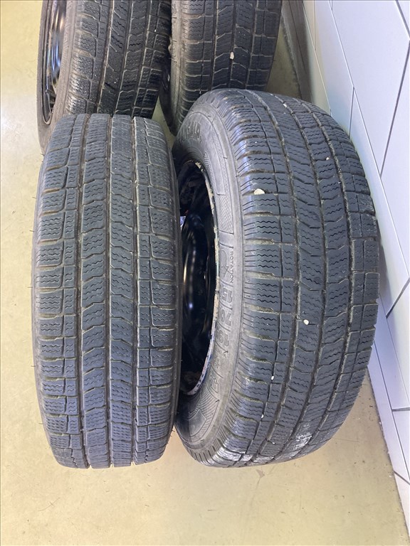  Citroen Berlingo, Peugeot Partner Téli Kerékszett. 6,5x15ET27, 4x108, 195/70R15C  7. kép