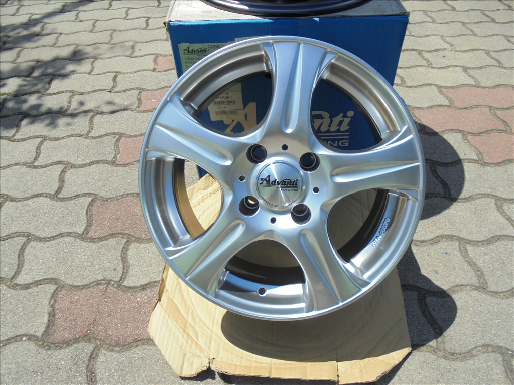 Új 15-ös 4 x 108-as Advanti Racing alufelni eladó 2. kép