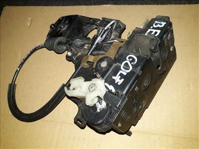Volkswagen Golf IV Bal Első Ajtó Zárszerkezet