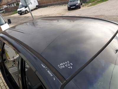 Kia Carens (UN) utastértető