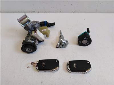 Kia Ceed (CD) zárgarnitúra motorvezérlő nélkül