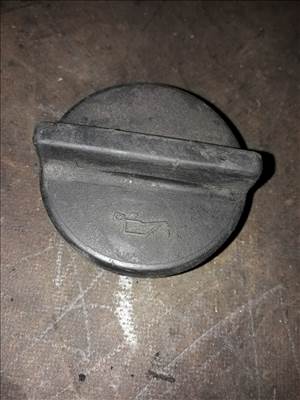 Nissan Navara D40 Olaj Beöntő Sapka / Olaj Betöltő Fedél