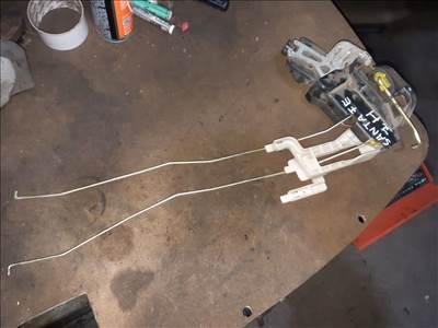 Hyundai Santa Fe Jobb Hátsó Ajtó Zárszerkezet  Központizár Motor