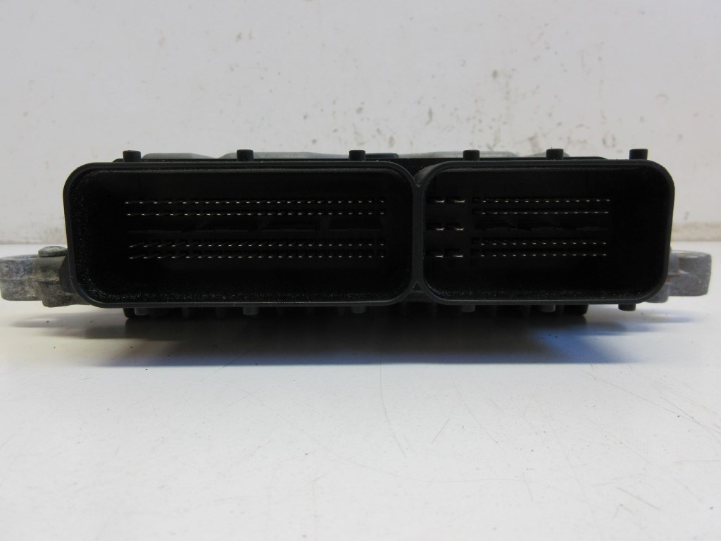 Mercedes-Benz A169 (A169) motorvezérlõ A6401506479 0281012953 3. kép