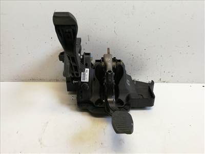 Opel Adam  kuplungpedál 39011432