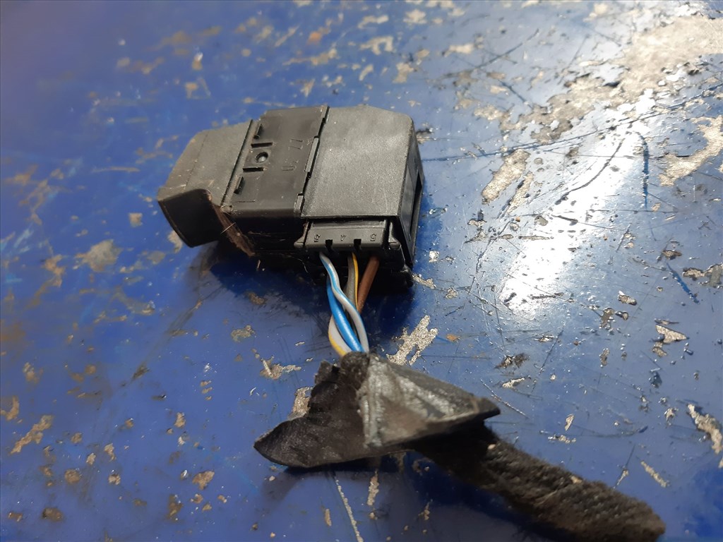 Seat Alhambra II Ablakemelõ Kapcsoló 7M5 959 856 A 2. kép