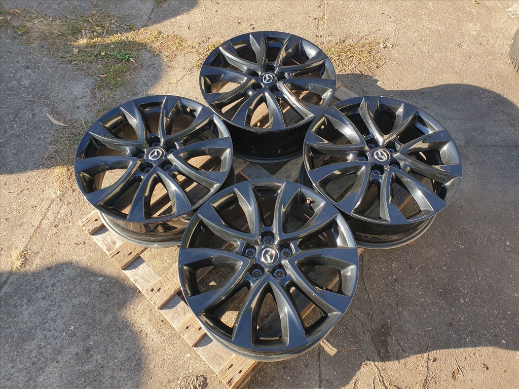 19" 5x114,3 Mazda 5. kép