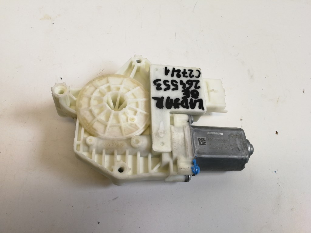 Renault Kadjar bal elsõ ablakemelõ motor 807217052R 2. kép