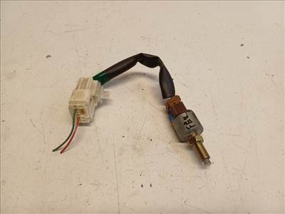 Toyota Rav 4 (XA20) féklámpa kapcsoló