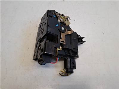 Volkswagen golf iv (1j) bal első ajtózár 3B1837015A