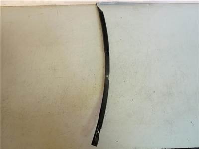 Volkswagen Passat VII kombi jobb hátsó ajtóüveg sín 3C9839066A